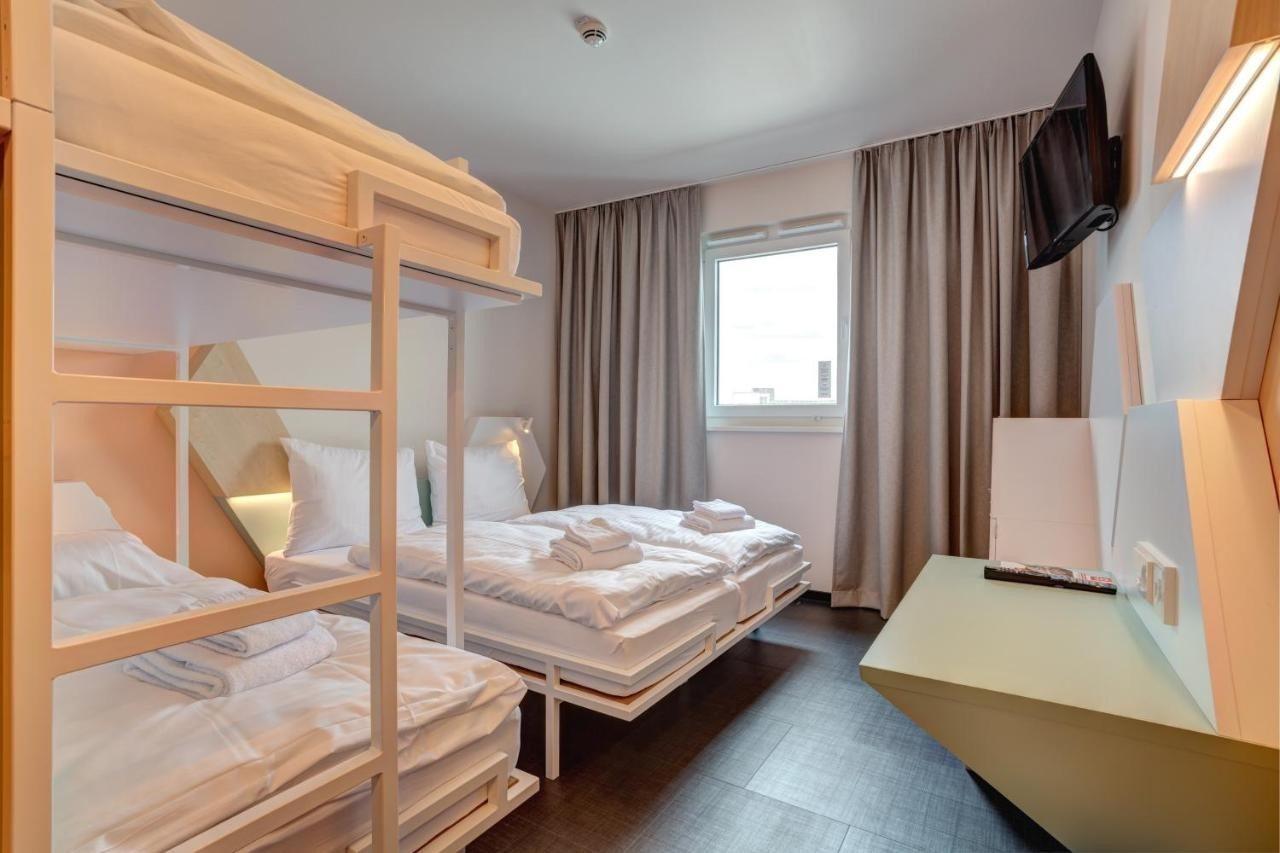 Meininger Hotel Heidelberg Hauptbahnhof 외부 사진