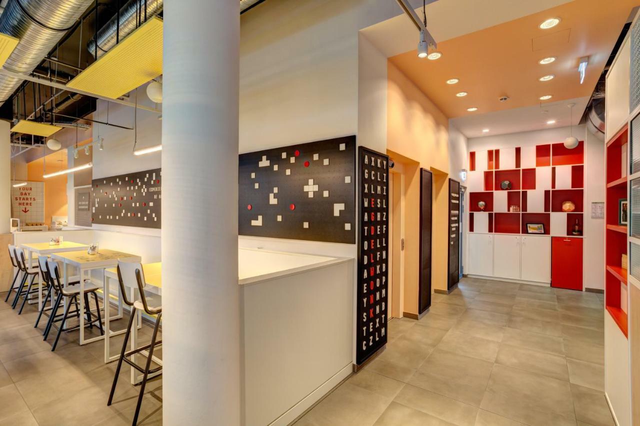 Meininger Hotel Heidelberg Hauptbahnhof 외부 사진